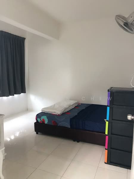 Pangsapuri untuk Dijual di Damai Vista Apartment - Alisson Chew - Bedroom - PropertyGuru.com.my