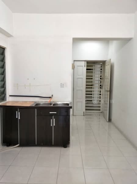 Pangsapuri untuk Dijual di Damai Vista Apartment - Alisson Chew - Kitchen - PropertyGuru.com.my
