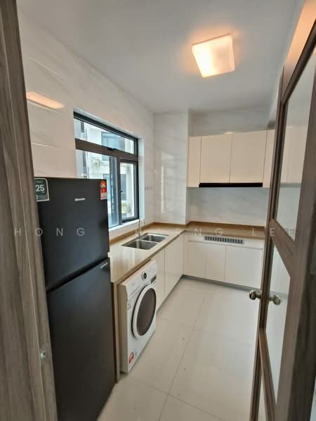 Apartment for Rent at Starview Bay @ Forest City - Hong Charng Lee - Kitchen - PropertyGuru.com.my