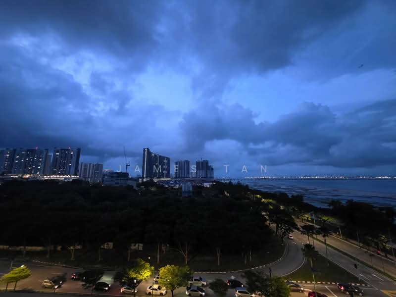 Kondominium untuk Dijual di QuayWest Residence - James Tan - Exterior - PropertyGuru.com.my