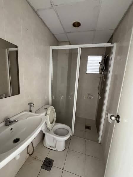 Service Residence for Sale at Subang Avenue - Adelyn Lee - Bathroom - PropertyGuru.com.my