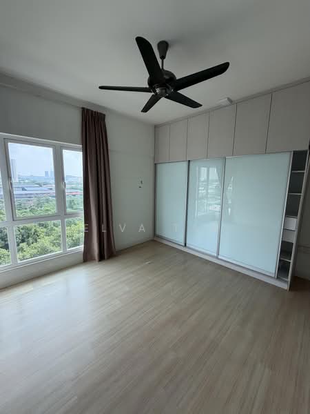 Kondominium untuk Dijual di Sutera Maya - Elva Tan - Bedroom - PropertyGuru.com.my