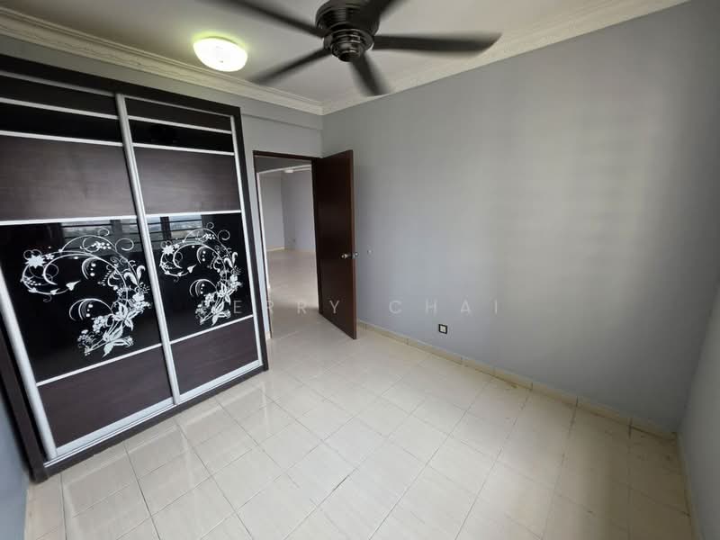Apartment for Rent at Laguna Biru - Perry Chai - Bedroom - PropertyGuru.com.my