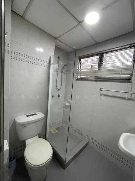Condominium for Sale at Fraser Towers - Maria Bernadette Tan - Bathroom - PropertyGuru.com.my