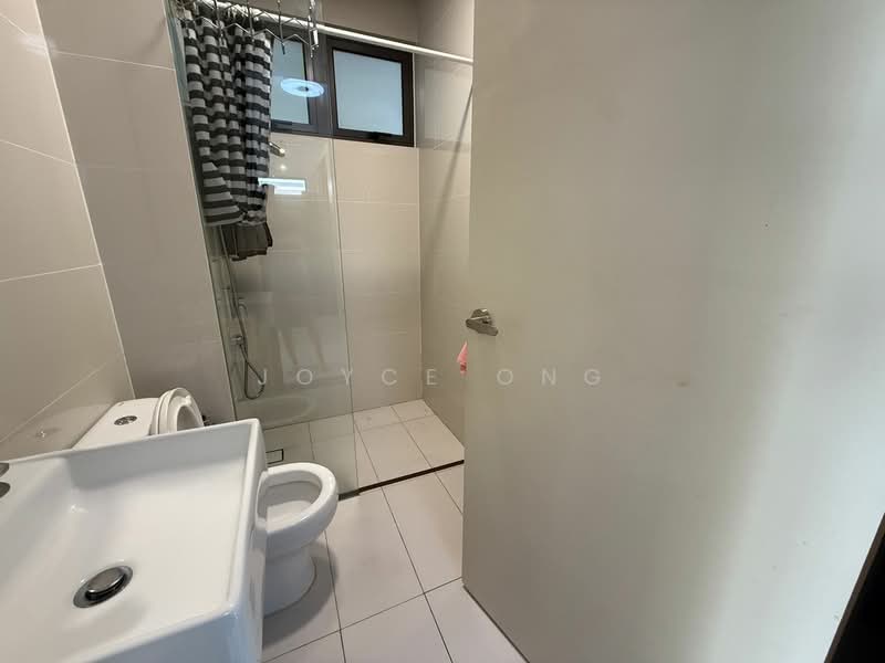 Semi-Detached House for Sale in Medini (Iskandar Puteri (Nusajaya)) - Joyce Ong - Bathroom - PropertyGuru.com.my