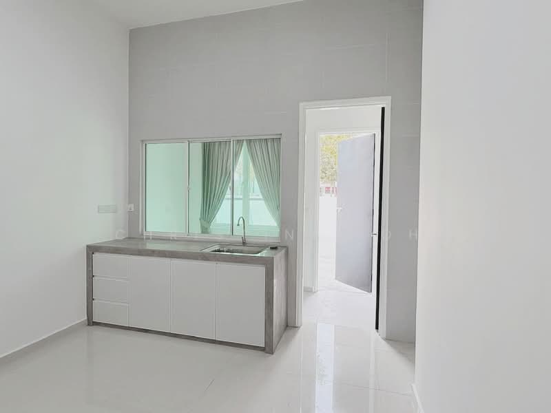 Rumah Berkembar untuk Disewa di Bukit Panchor (Nibong Tebal) - Christina Loh - Kitchen - PropertyGuru.com.my