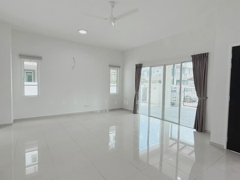Rumah Berkembar untuk Disewa di Bukit Panchor (Nibong Tebal) - Christina Loh - Living Room - PropertyGuru.com.my