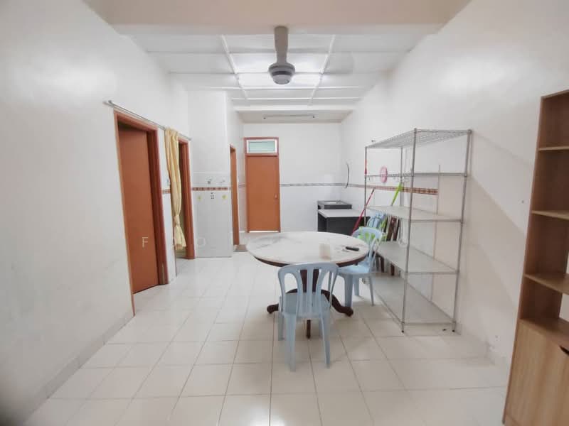 1-storey Terraced House for Rent in Bukit Indah (Iskandar Puteri (Nusajaya)) - Foo Jun Tao - Dining Room - PropertyGuru.com.my