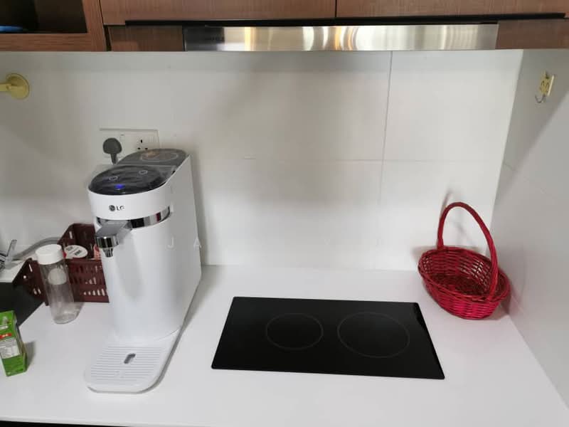 Kediaman Servis untuk Disewa di Three33 Residence - Jason Yap - Kitchen - PropertyGuru.com.my