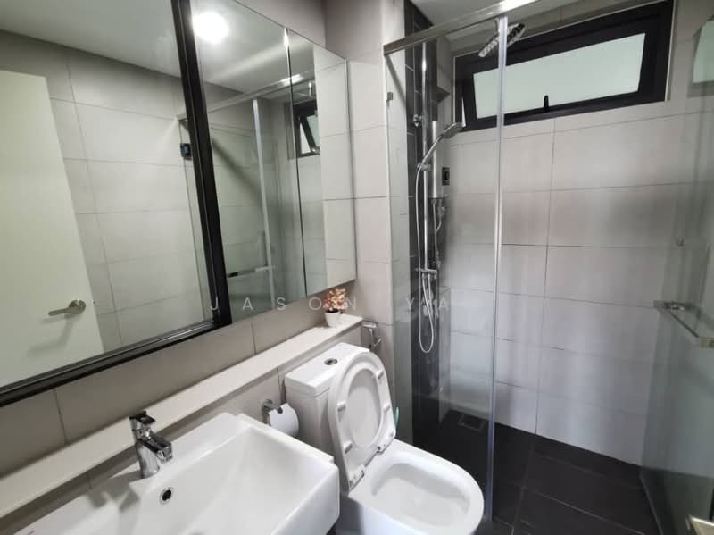 Kediaman Servis untuk Disewa di Three33 Residence - Jason Yap - Bathroom - PropertyGuru.com.my