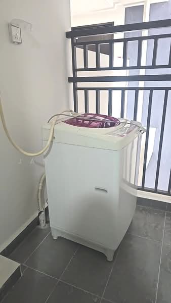 Kediaman Servis untuk Disewa di Vista Tiara (MBW Bay) - Janice Yong - Balcony - PropertyGuru.com.my