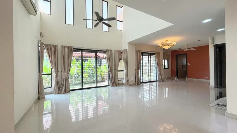 Semi-Detached House for Sale in Kemensah Heights (Ulu Kelang) - Ammeer Nadzrai - Living Room - PropertyGuru.com.my