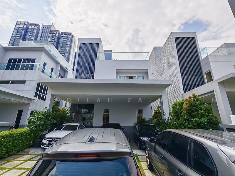 Banglo Lot Kosong untuk Dijual di Lakefront Villa (Cyberjaya) - NORFADILAH ZAINUDDIN - Exterior - PropertyGuru.com.my