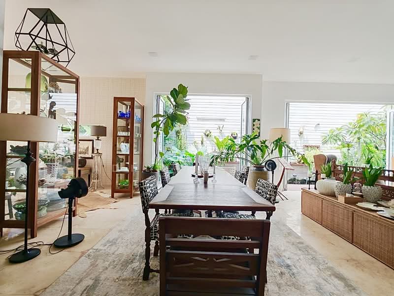 Banglo Lot Kosong untuk Dijual di Lakefront Villa (Cyberjaya) - NORFADILAH ZAINUDDIN - Dining Room - PropertyGuru.com.my