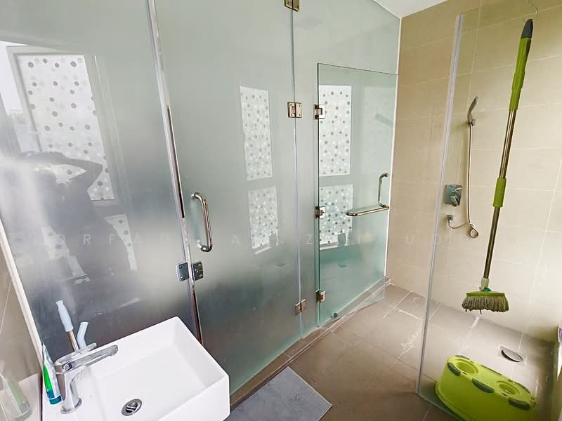 Banglo Lot Kosong untuk Dijual di Lakefront Villa (Cyberjaya) - NORFADILAH ZAINUDDIN - Bathroom - PropertyGuru.com.my