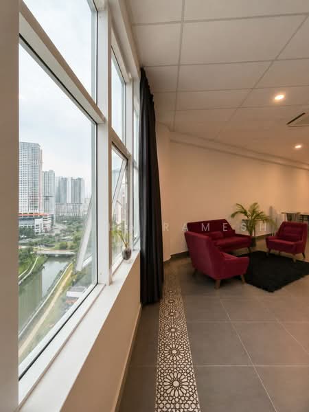 Pejabat untuk Dijual di George Town (Penang) - Ressha Ramesh - Living Room - PropertyGuru.com.my