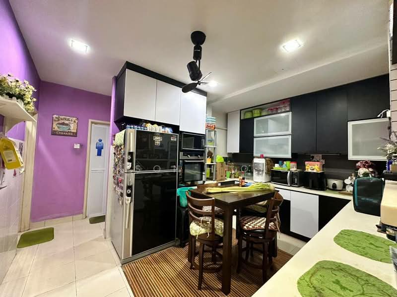 2-storey Terraced House for Sale in Mutiara Rini (Skudai) - Anson Hiong - Kitchen - PropertyGuru.com.my