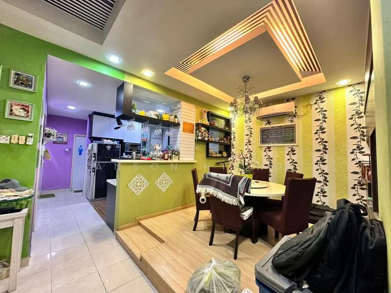 2-storey Terraced House for Sale in Mutiara Rini (Skudai) - Anson Hiong - Kitchen - PropertyGuru.com.my