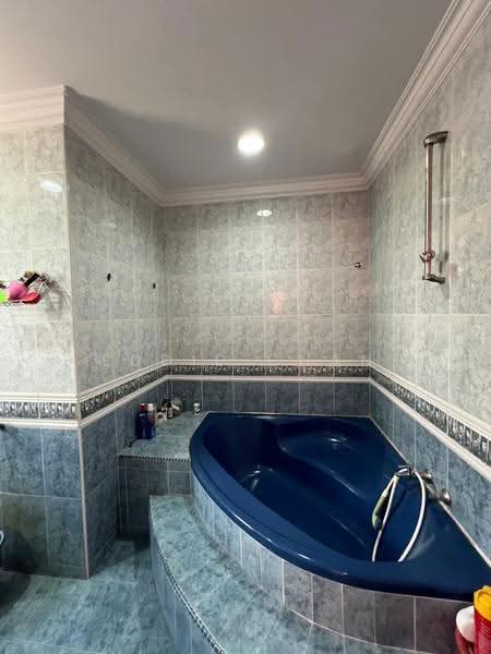 Rumah Berkembar untuk Dijual di Taman Ibukota (Setapak) - Eddie Chan - Bathroom - PropertyGuru.com.my
