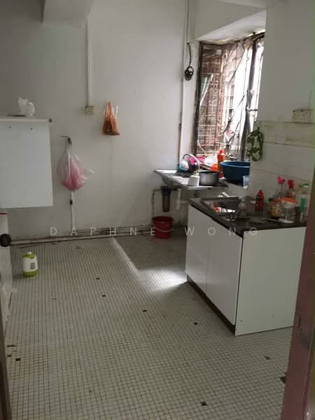 Pangsapuri untuk Dijual di Kuchai Entrepreneurs Park Apartment - Daphne Wong - Kitchen - PropertyGuru.com.my