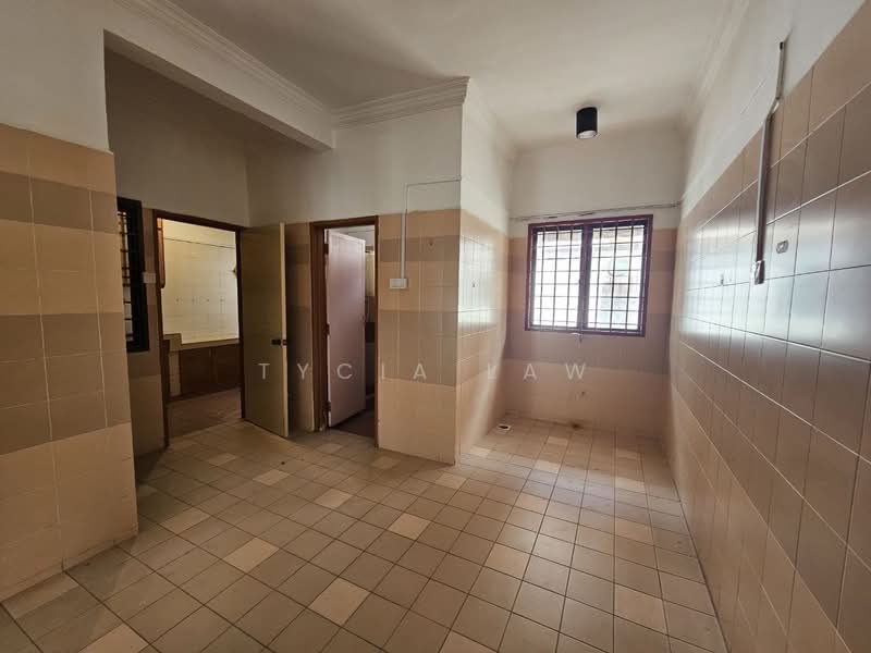 2-storey Terraced House for Sale in Taman Mount Austin (Tebrau) - Tycia Law - Interior - PropertyGuru.com.my
