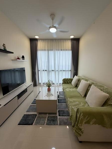 Kediaman Servis untuk Disewa di Edelweiss @ Tropicana Gardens - Janelle Chin - Living Room - PropertyGuru.com.my
