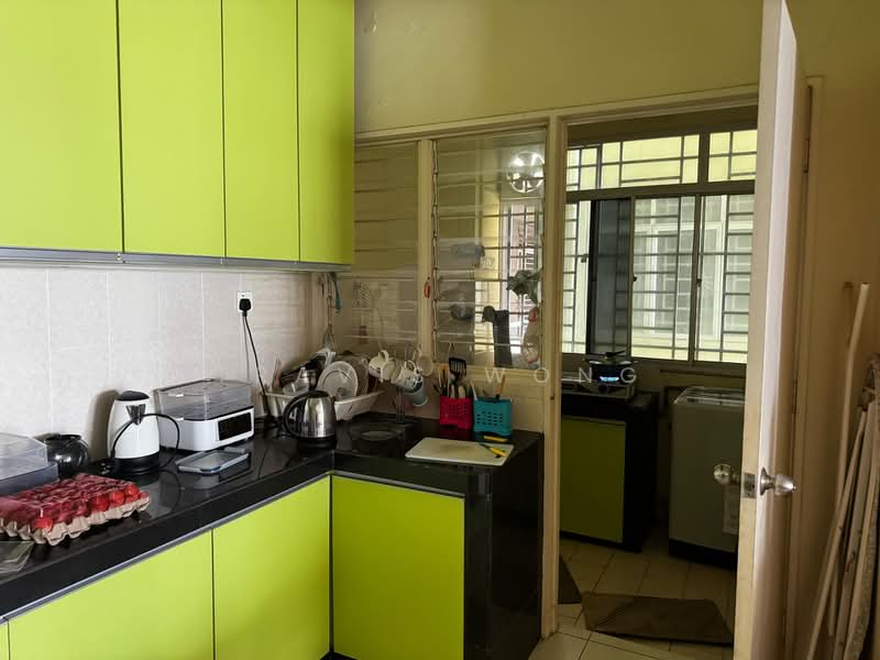 Kondominium untuk Dijual di Platinum Lake PV 10 - Travis Wong - Kitchen - PropertyGuru.com.my