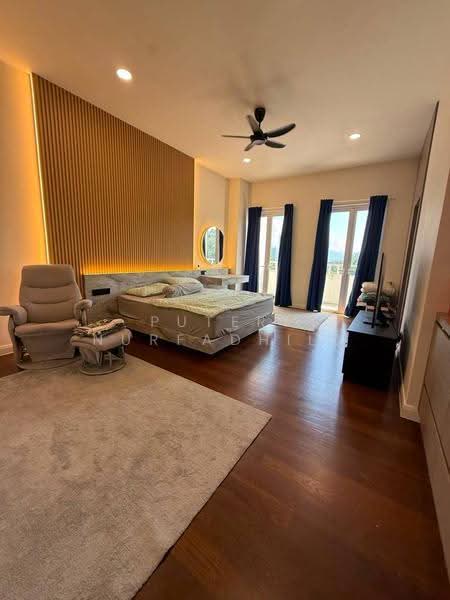 Townhouse for Rent in Mont Kiara (Kuala Lumpur) - Puteri Nurfadhila - Master Bedroom - PropertyGuru.com.my