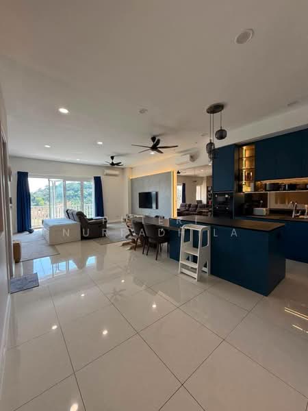 Townhouse for Rent in Mont Kiara (Kuala Lumpur) - Puteri Nurfadhila - Living Room - PropertyGuru.com.my