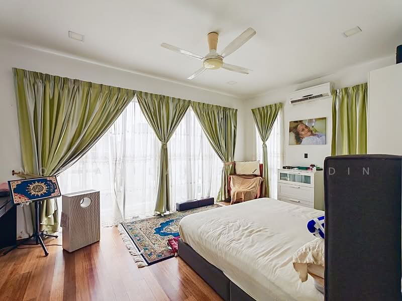 Bungalow House untuk Dijual di Lakefront Villa (Cyberjaya) - NORFADILAH ZAINUDDIN - Bedroom - PropertyGuru.com.my