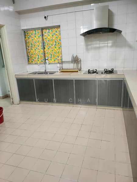 Kondominium untuk Disewa di Pelita Indah - Kun Chai - Kitchen - PropertyGuru.com.my