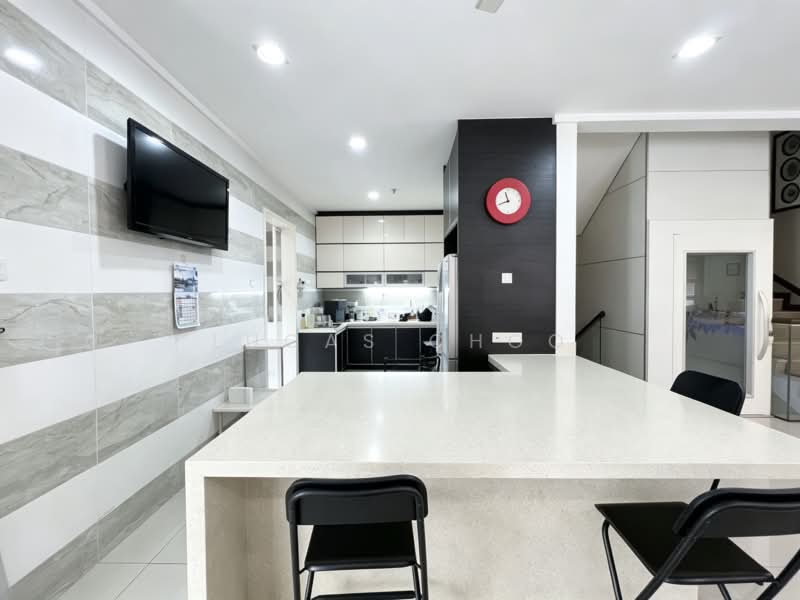 3-storey Terraced House for Sale in Taman Melawati (Ulu Kelang) - Lucas Choo - Kitchen - PropertyGuru.com.my