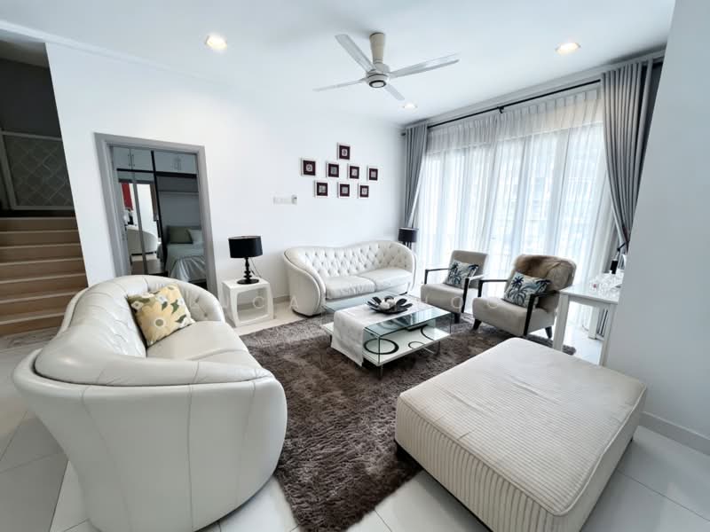 3-storey Terraced House for Sale in Taman Melawati (Ulu Kelang) - Lucas Choo - Living Room - PropertyGuru.com.my