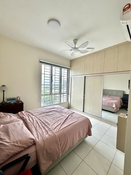 Kediaman Servis untuk Dijual di Serviced Residence @ Casa Tiara - Carlson Chee - Bedroom - PropertyGuru.com.my