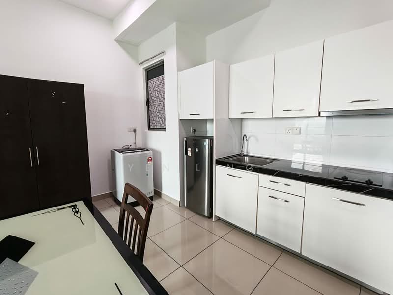 Kediaman Servis untuk Disewa di Cybersquare - Yen Ling - Kitchen - PropertyGuru.com.my