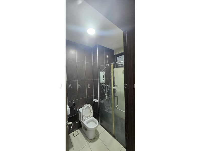 Kediaman Servis untuk Disewa di D'Secret Garden (Pangsapuri Kempas Indah) - Jane Ngoi - Bathroom - PropertyGuru.com.my