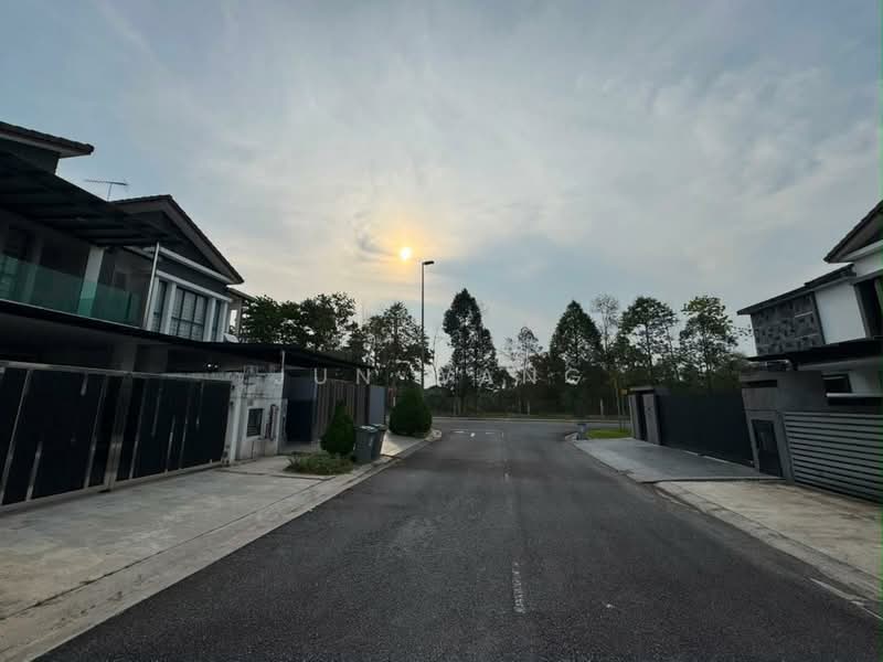 Rumah Teres 2-Tingkat untuk Dijual di Taman Glenmarie (Johor Bahru) - Jun Wang - Exterior - PropertyGuru.com.my