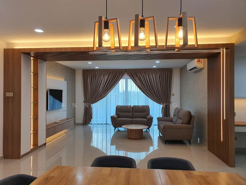 Pangsapuri untuk Dijual di Molek Pine 3 - Anne Chiang - Living Room - PropertyGuru.com.my