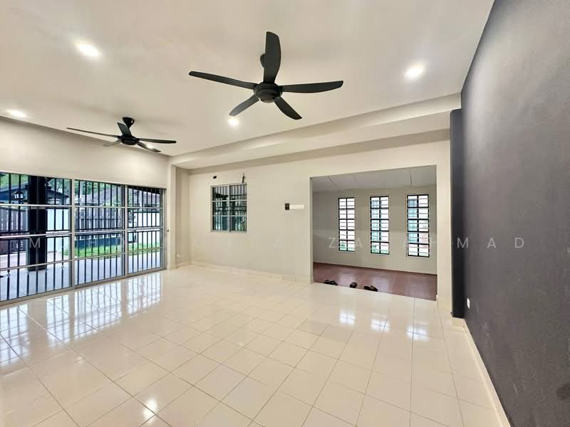 Rumah Berkembar untuk Dijual di Desaria (Nilai) - Mohd Mortadza Ahmad - PropertyGuru.com.my