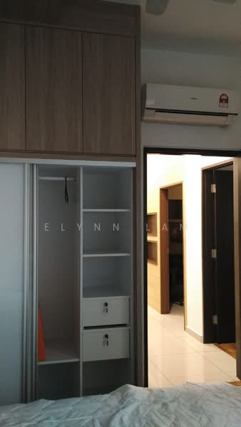 Pangsapuri untuk Dijual di Molek Pine 3 - Elynn Lam - Bedroom - PropertyGuru.com.my
