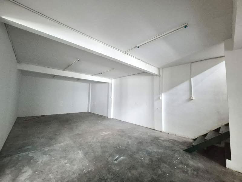 Kilang untuk Disewa di Taman Desa Cemerlang (Ulu Tiram) - Zephyr Khoo - PropertyGuru.com.my