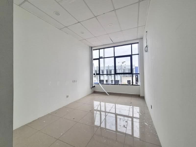 Kilang untuk Disewa di Taman Desa Cemerlang (Ulu Tiram) - Zephyr Khoo - PropertyGuru.com.my