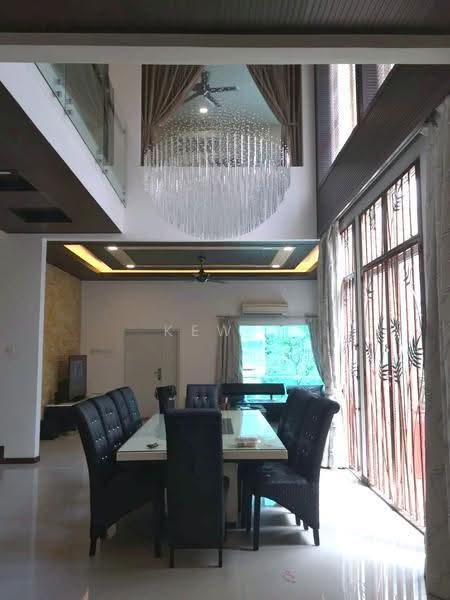 Rumah Berkembar untuk Dijual di Happy Garden (Kuchai Lama) - Kew . - Dining Room - PropertyGuru.com.my