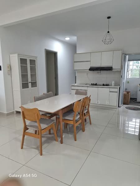 Kondominium untuk Disewa di Saville @ The Park - Andrew Loh - Dining Room - PropertyGuru.com.my