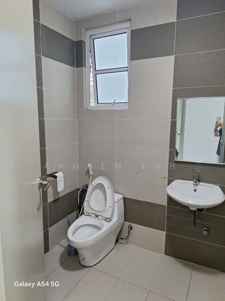 Kondominium untuk Disewa di Saville @ The Park - Andrew Loh - Bathroom - PropertyGuru.com.my