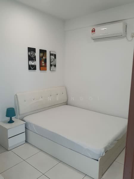 Kediaman Servis untuk Dijual di Akademik Suite - Jane Ngoi - Bedroom - PropertyGuru.com.my