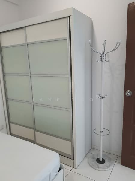 Kediaman Servis untuk Dijual di Akademik Suite - Jane Ngoi - Bedroom - PropertyGuru.com.my