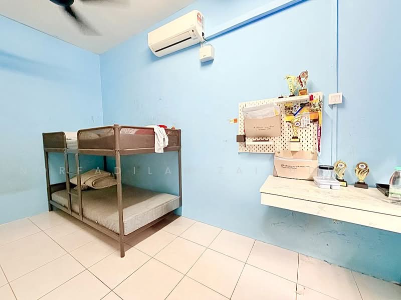 2-storey Terraced House for Sale in Saujana Utama (Puncak Alam) - NORFADILAH ZAINUDDIN - Bedroom - PropertyGuru.com.my