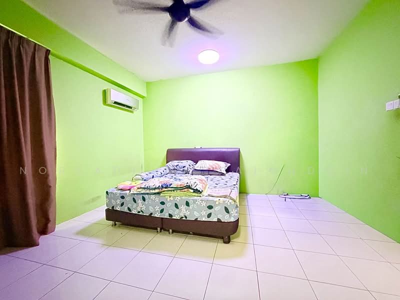 2-storey Terraced House for Sale in Saujana Utama (Puncak Alam) - NORFADILAH ZAINUDDIN - Bedroom - PropertyGuru.com.my