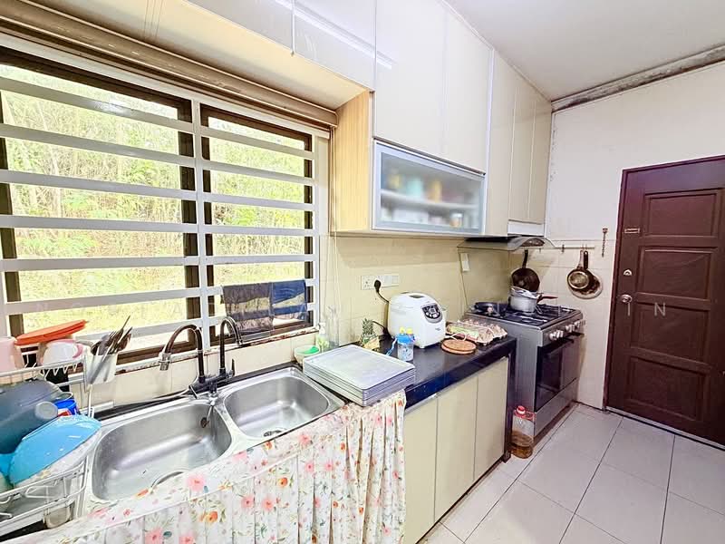 2-storey Terraced House for Sale in Saujana Utama (Puncak Alam) - NORFADILAH ZAINUDDIN - Kitchen - PropertyGuru.com.my
